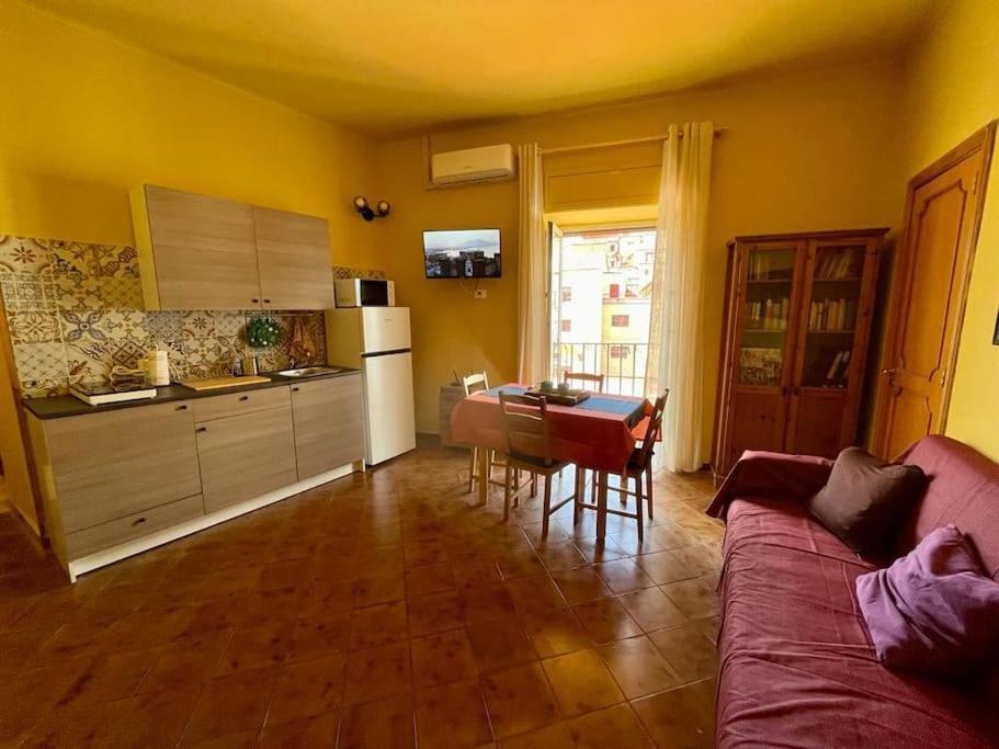 Ferienwohnung Spaccanapoli Top, Your House In The Old Town Exterior foto