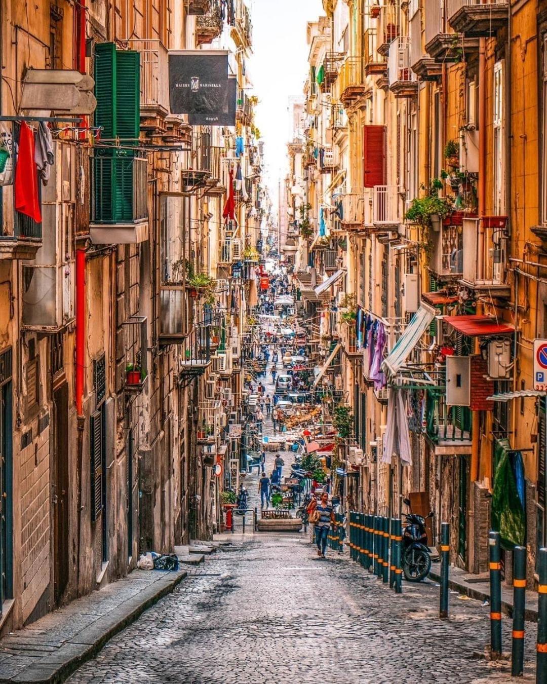 Ferienwohnung Spaccanapoli Top, Your House In The Old Town Exterior foto